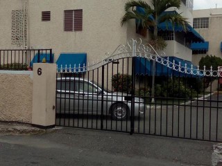 6 Trevennion Road Kingston 5, Kingston / St. Andrew, Jamaica - Apartment for Lease/rental